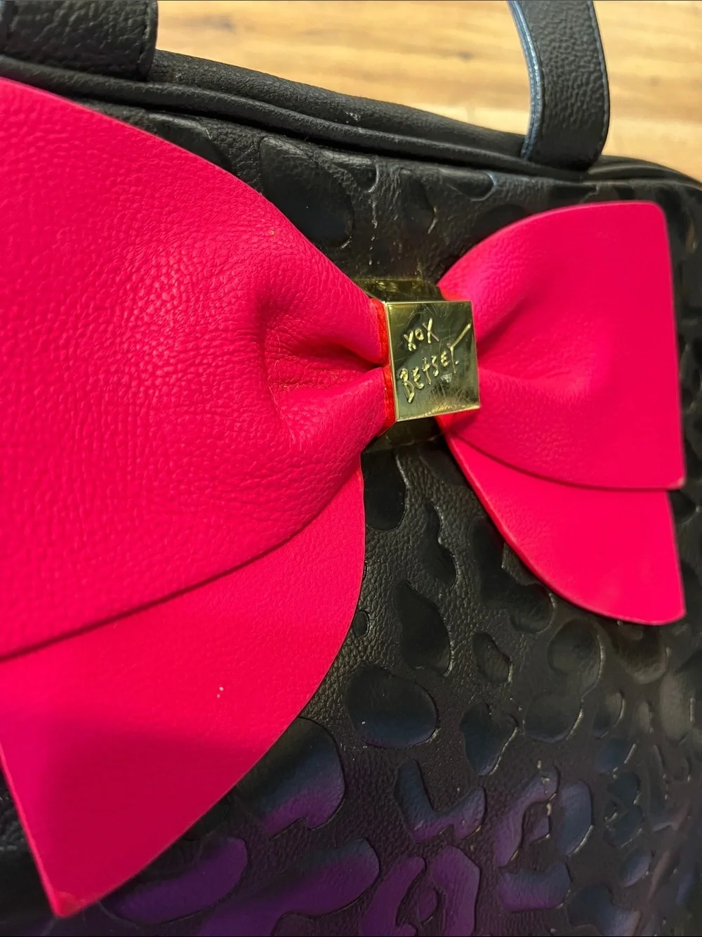 Betsy Johnson Black Embossed Leopard Faux Leather make up bag with Hot Pink Bow